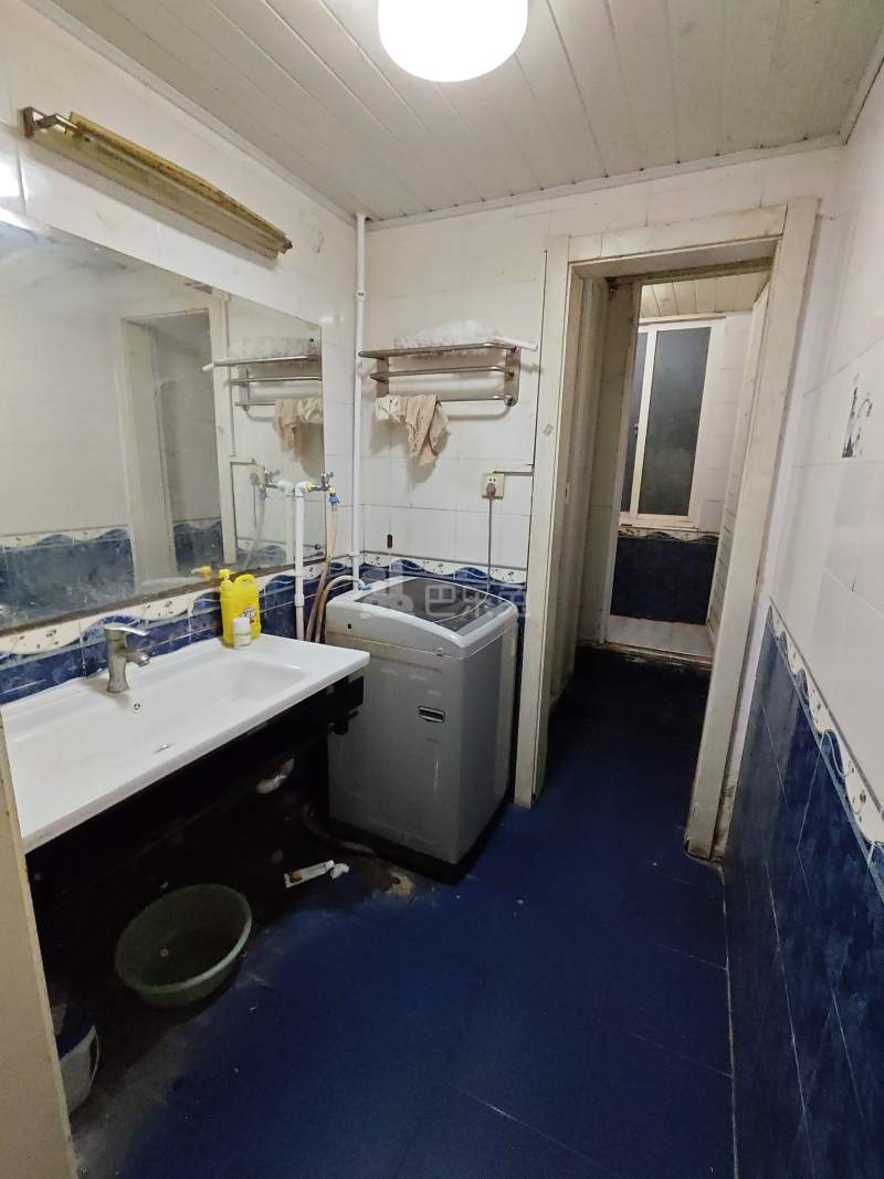 书香公寓（小区）8877290卫生间图6