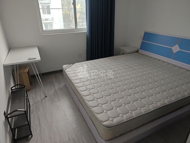 千汇苑四村8883572卧室图6