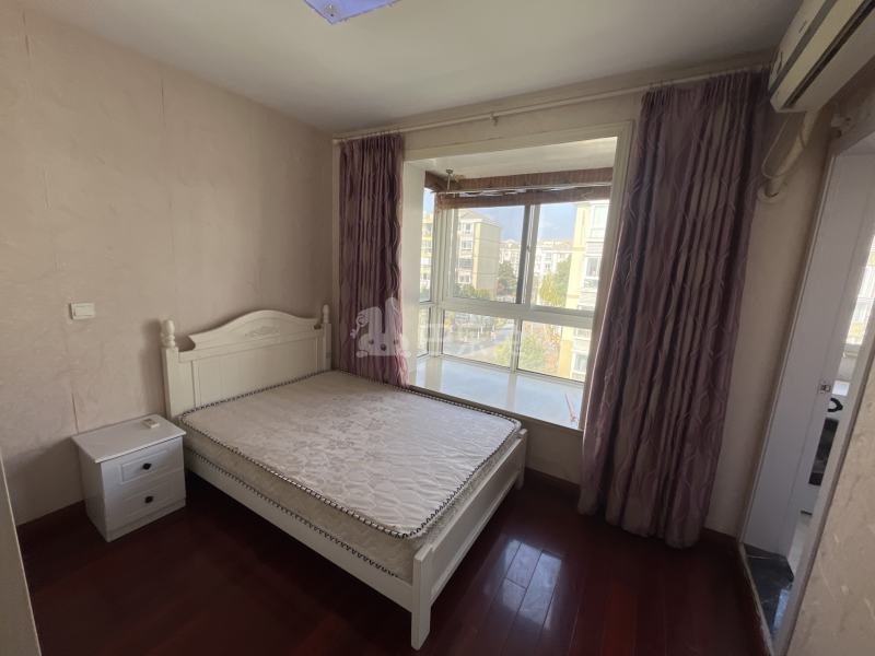 巷佳华苑2期8884945卧室图0