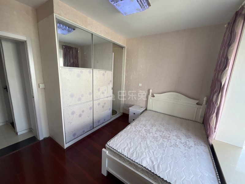 巷佳华苑2期8884945卧室图1