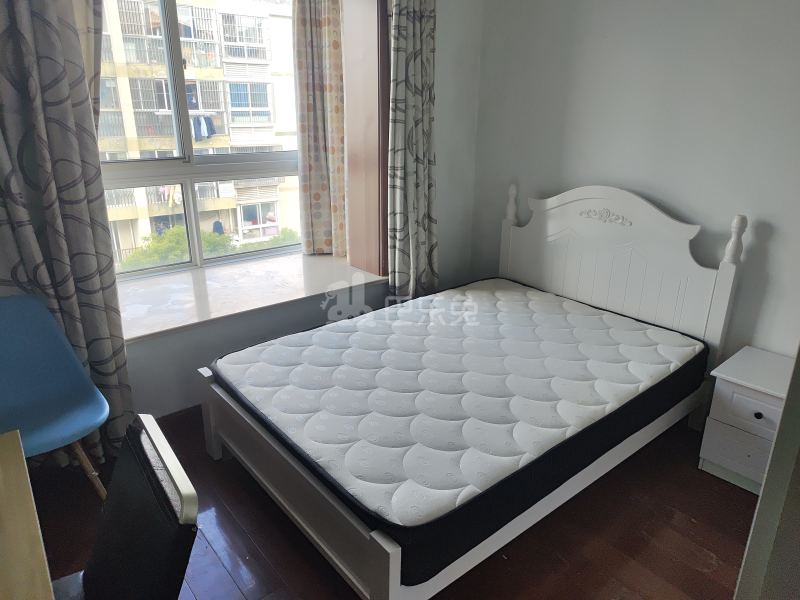 巷佳华苑2期8885045卧室图0