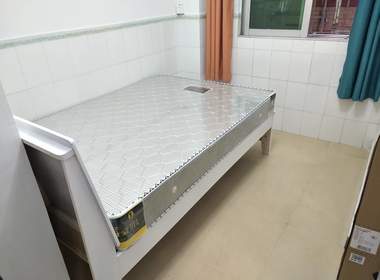 桥头街东二巷13号 1室0厅1卫