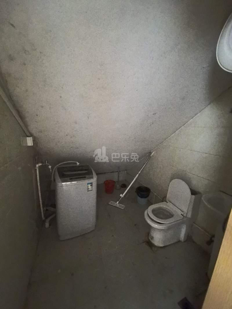 巷佳华苑1期13778905卫生间图10