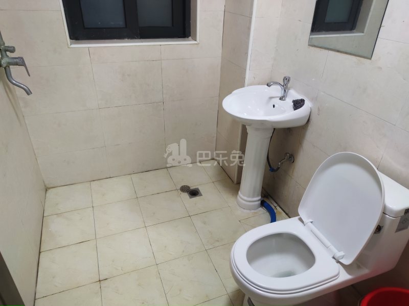 兰棠佳苑705552卫生间图8