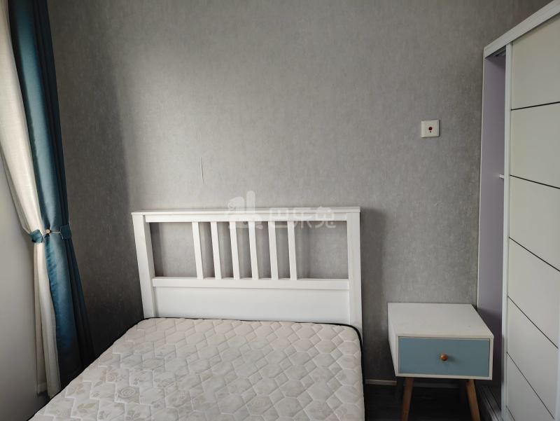 新月鸿锦苑2期西区8922161卧室图1