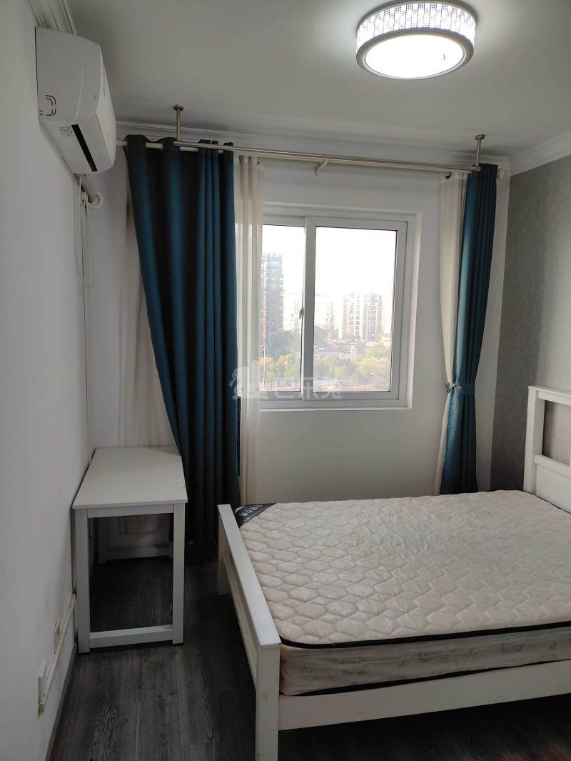 新月鸿锦苑2期西区8922161卧室图3