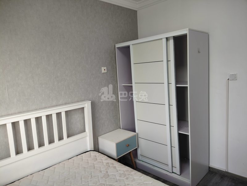 新月鸿锦苑2期西区8922161卧室图2