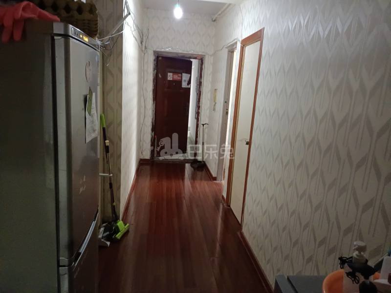 绿色丽园（大宁路667弄）13537927客厅图6