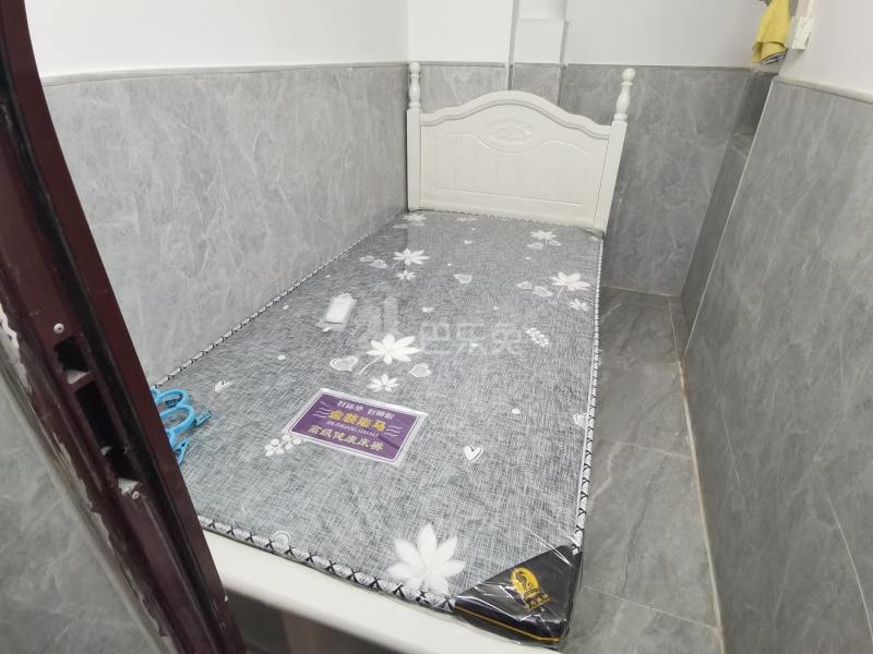 南贸市场5号楼8961207卧室图6