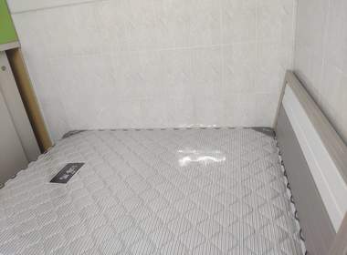 望岗杨村园一街4号 