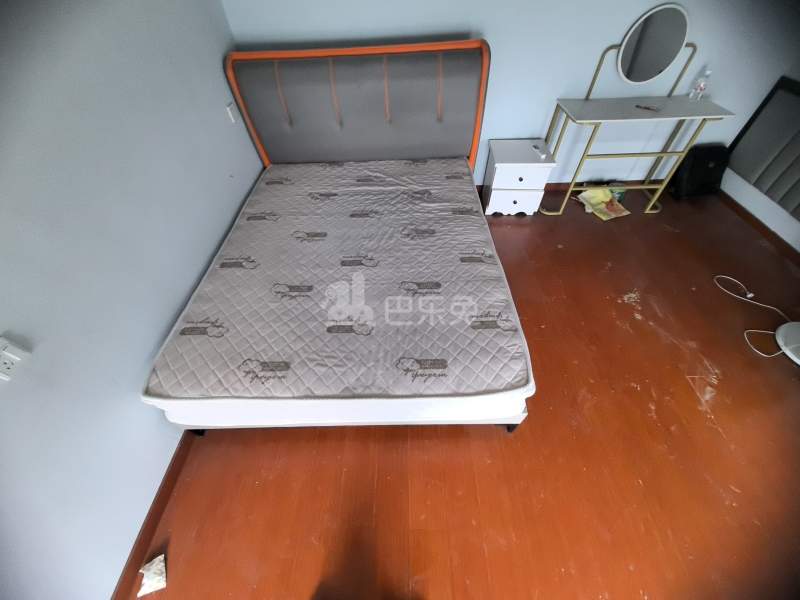 万立城商住楼8976309卧室图1