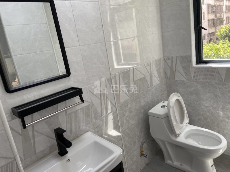 庭苑公寓（龙舌兰店）8976586卫生间图3