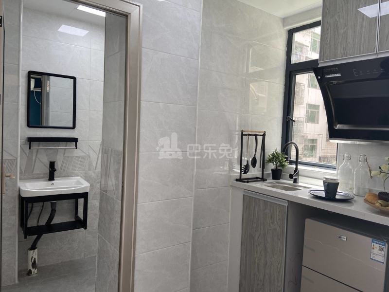 庭苑公寓（龙舌兰店）8976586周边环境图5