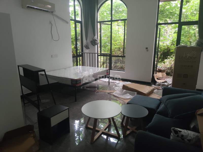 英郡雷丁小城8976793卧室图0