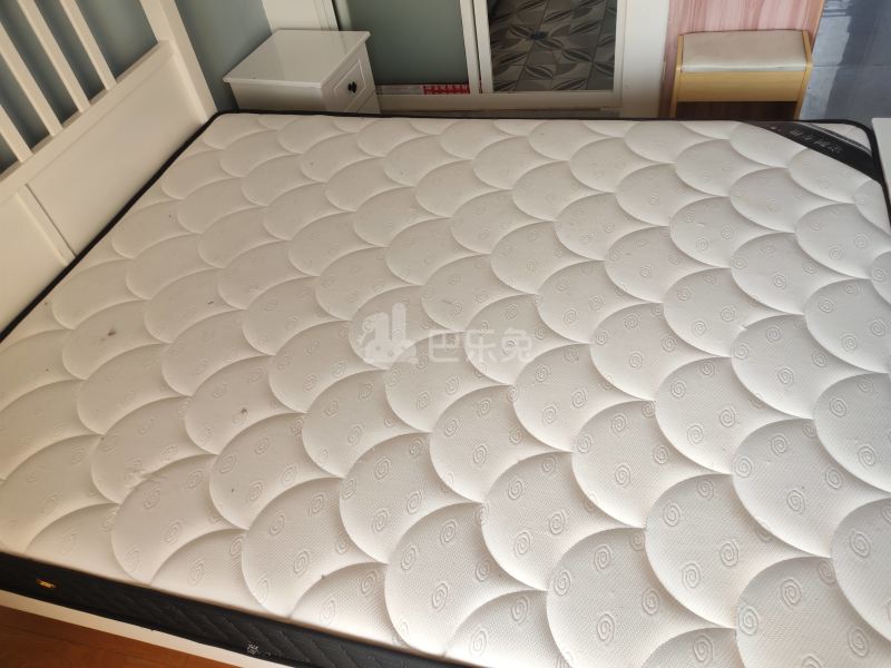 鄉悦华亭9007922卧室图2