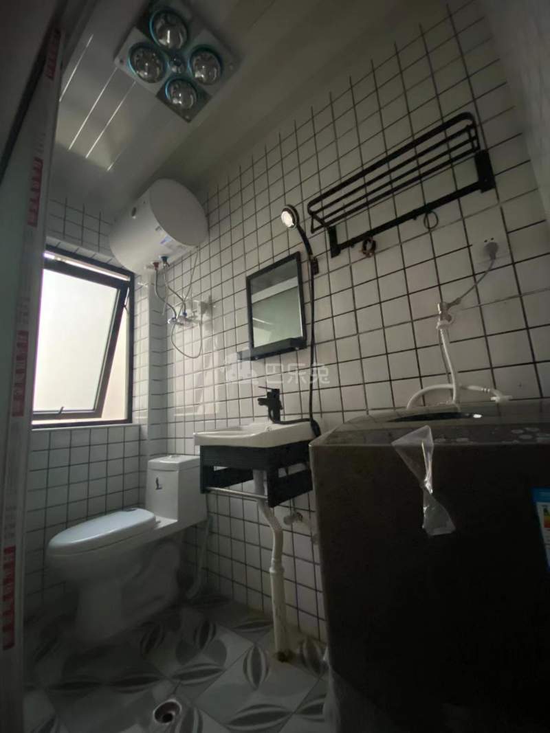 鄉悦华亭9007923卫生间图11