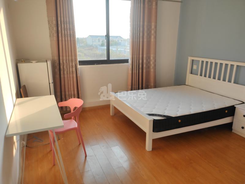 鄉悦华亭9007924卧室图0