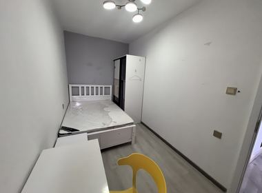 兴浦新村（闸殷路75弄） 