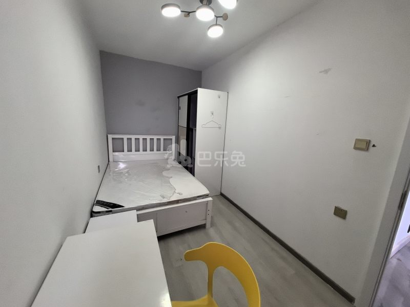 兴浦新村（闸殷路75弄）9010541卧室图1