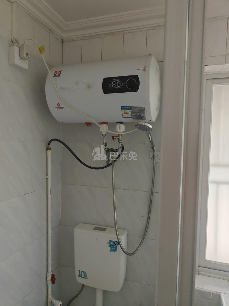 蛇口文卫楼（围仔东小区）9013009卫生间图5