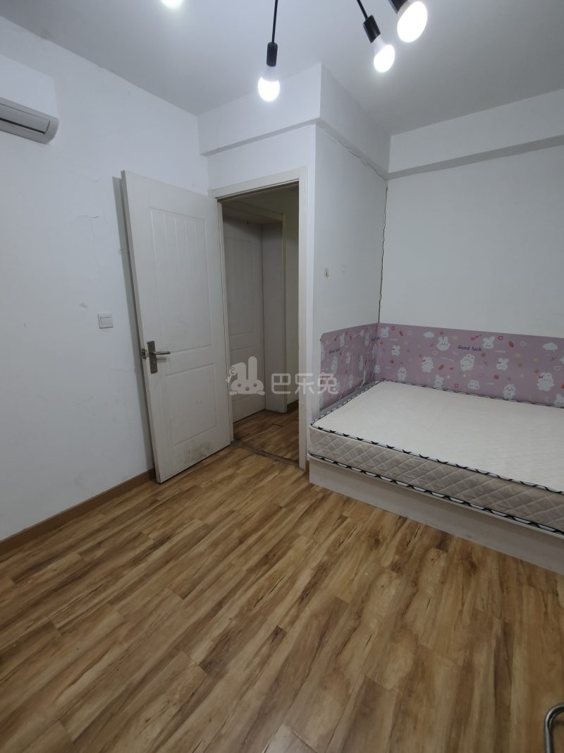 国和路611弄9027928卧室图3