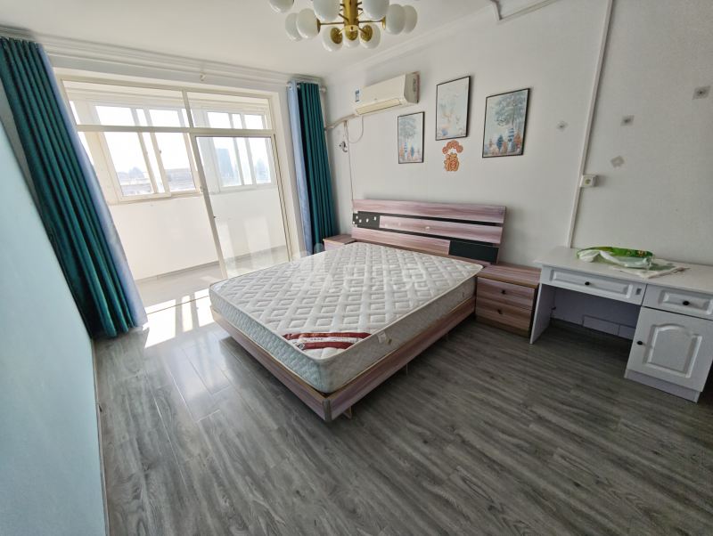 中皇广场9031717卧室图0