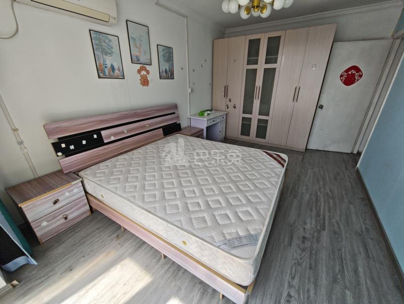 中皇广场9031717卧室图4