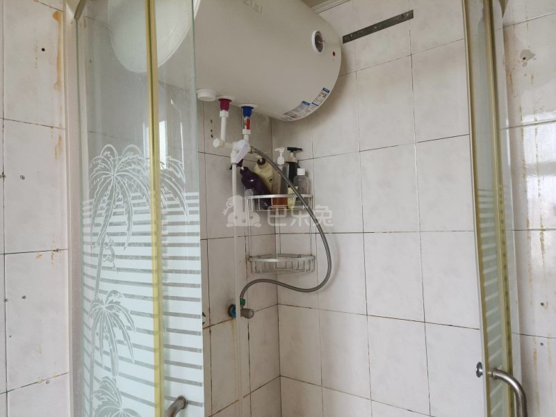 中皇广场9031717卫生间图10