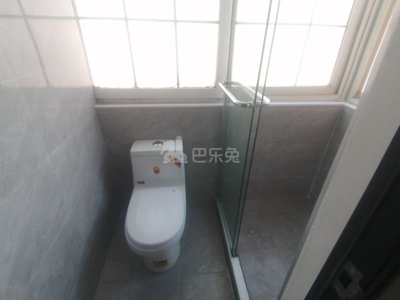 浦东牡丹苑9047380卫生间图5