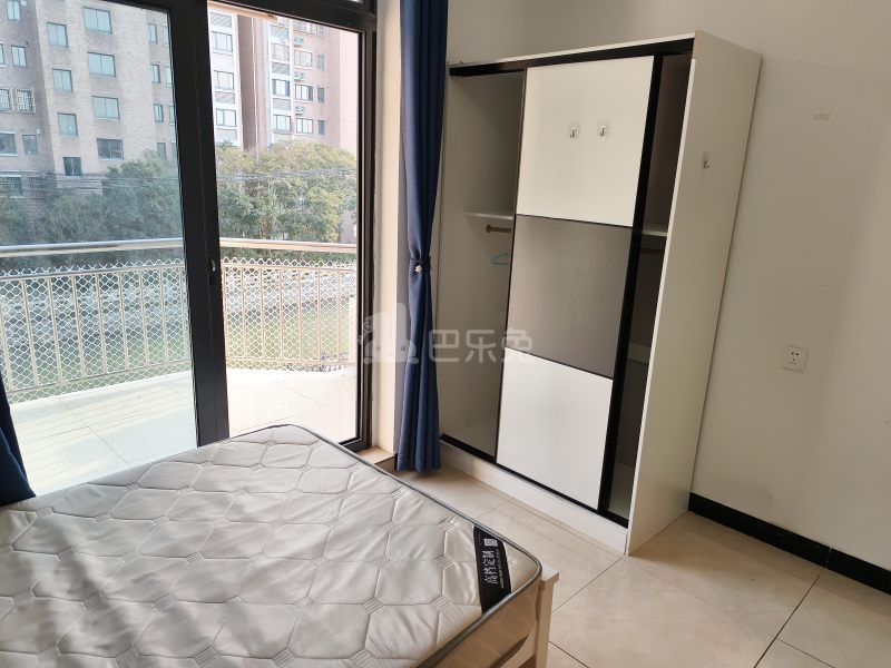 季桥村（民房）9049448卧室图3