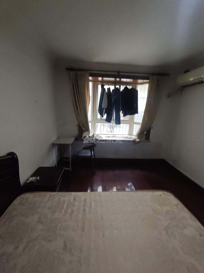 东盈公寓9057492卧室窗户图16