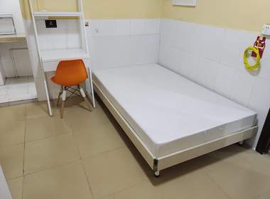 宦溪南边街中华里11号 1室0厅0卫