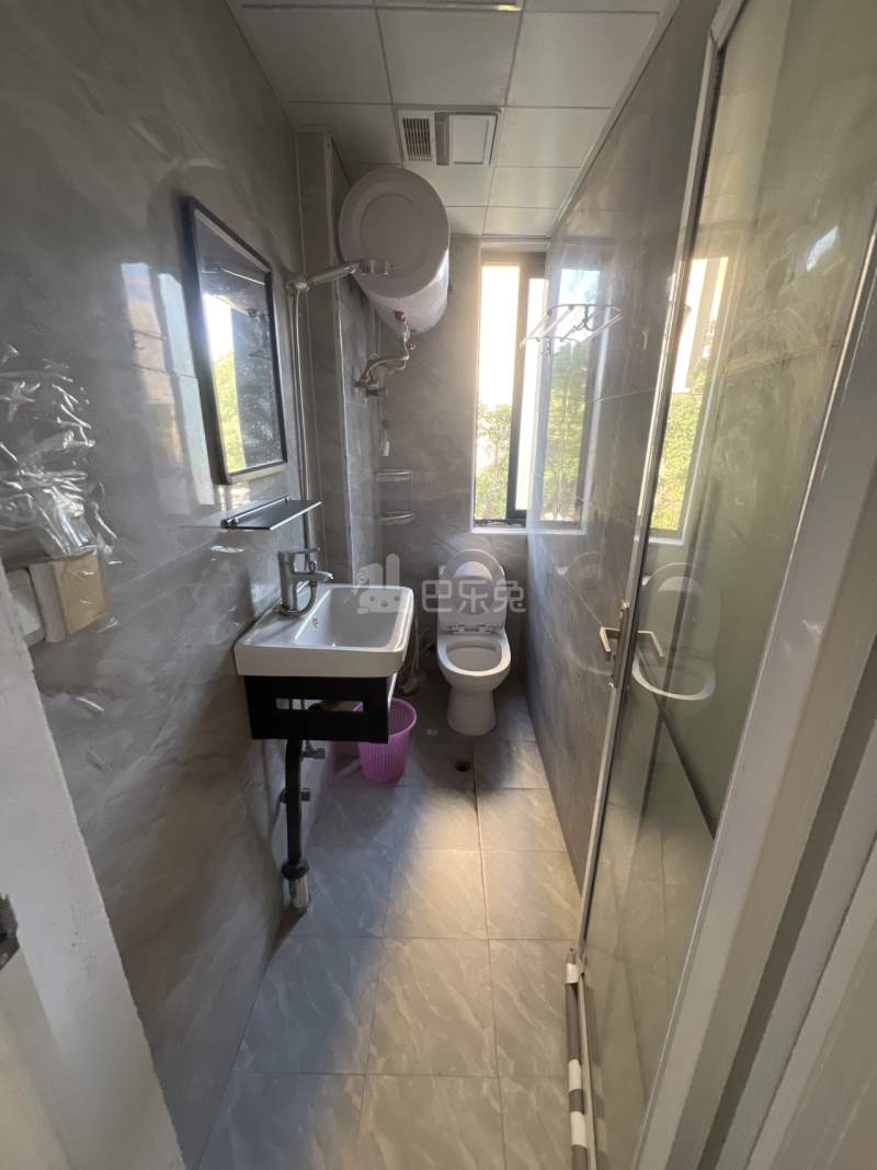 友谊康苑A区9090420卫生间图8