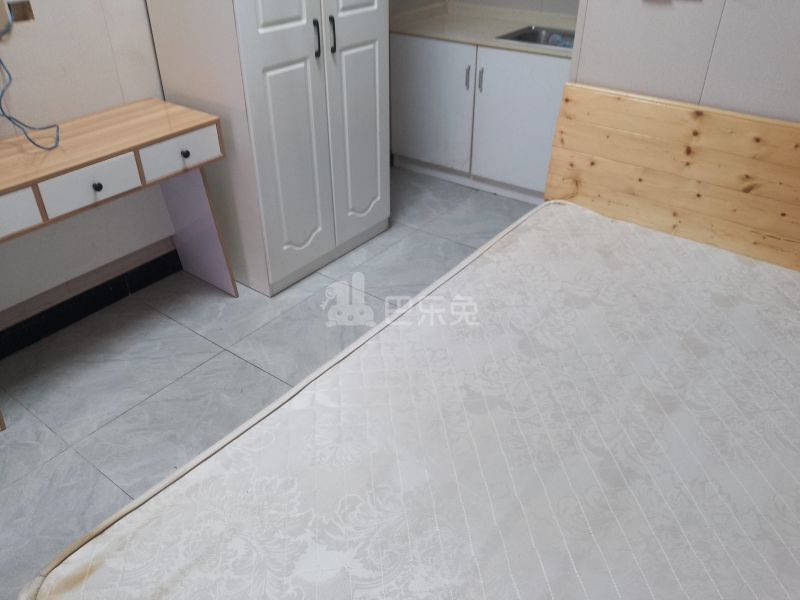 逸仙路3808号9114122卧室图1