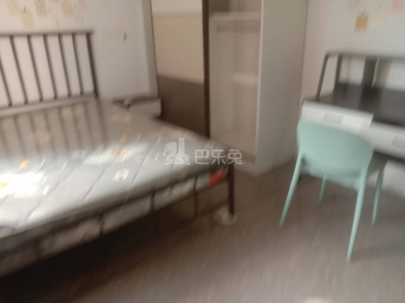 英郡雷丁小城9122226卧室图3