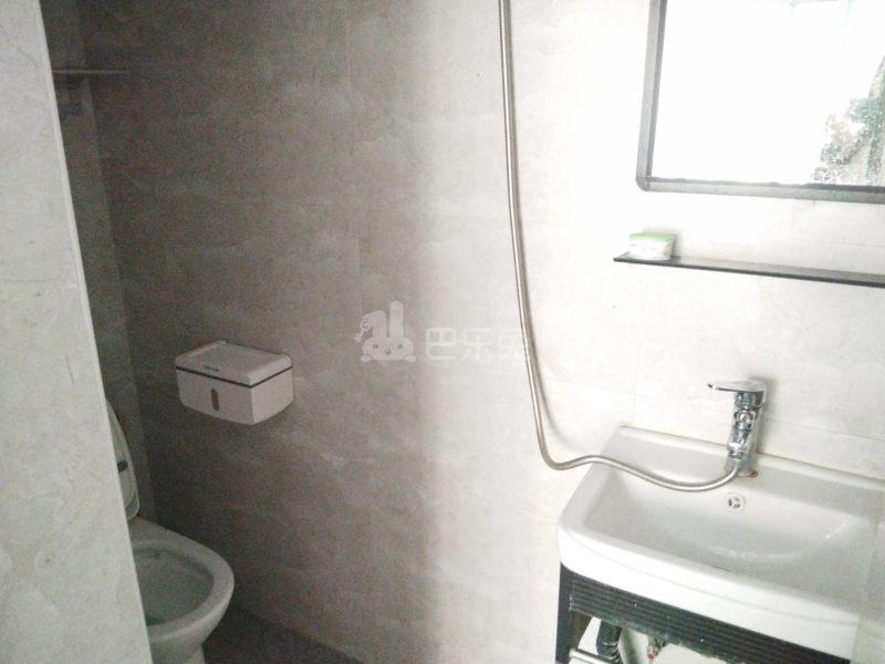 友谊康苑A区9127191卫生间图6