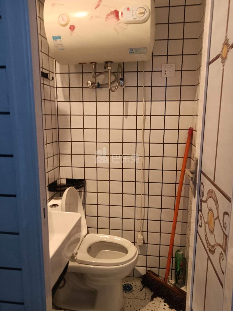 大华锦绣华城第四街区（振东花苑小区）663540卫生间图12