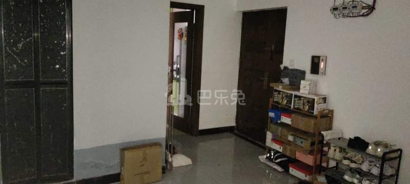 宝宸共和家园南区9140290客厅图4