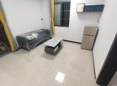 棠下西街六巷7号 1室1厅1卫