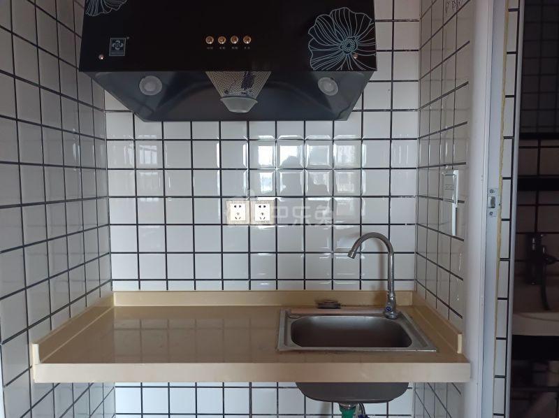 腰路村十三组（民房）9151858厨房图4