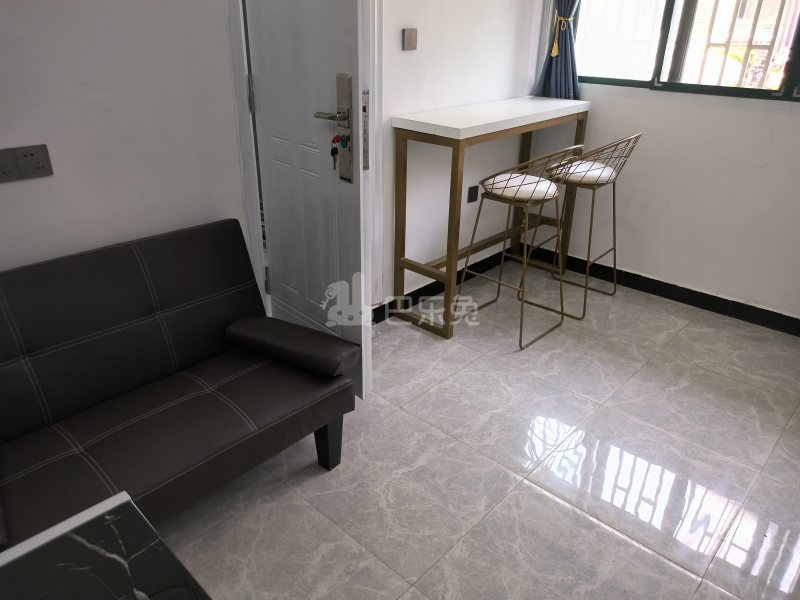 玉兰香苑二期A块9153440客厅图4