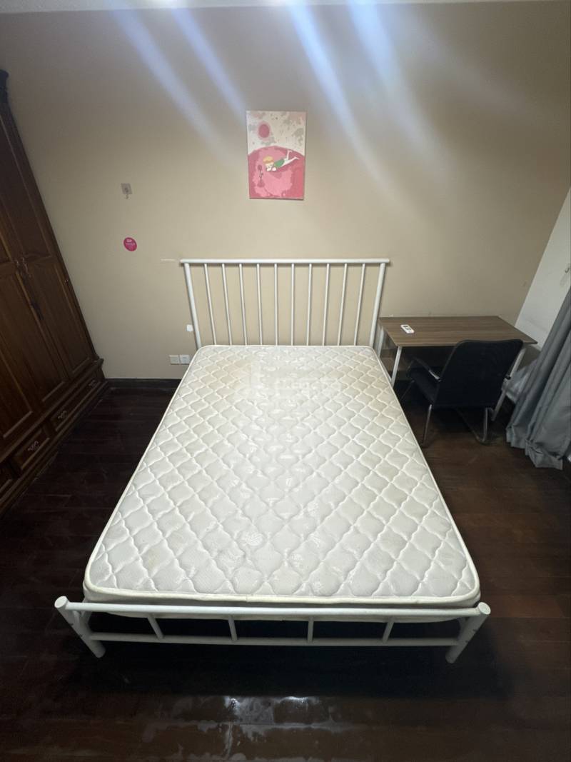 逸兴家园9160455卧室图2