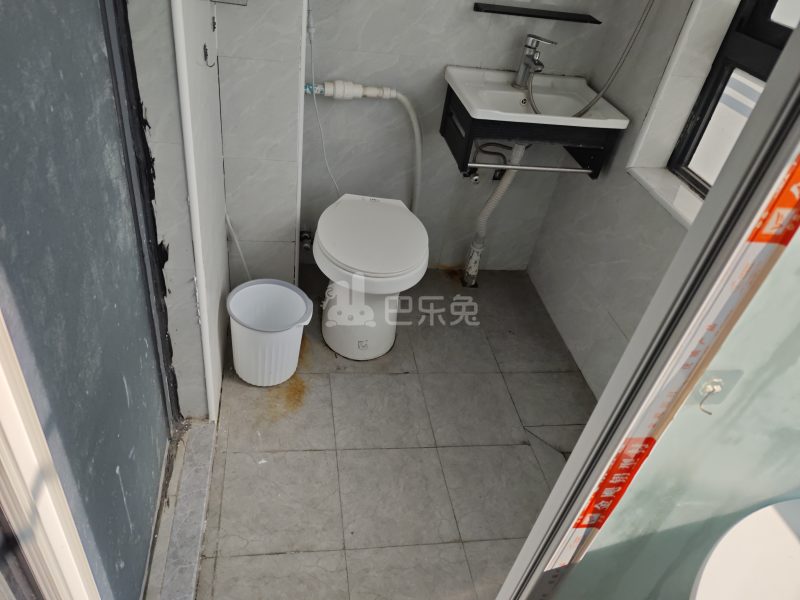 友谊康苑A区9166730卫生间图5