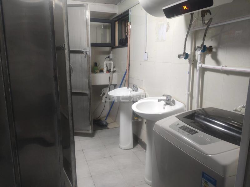 贵仁绿苑9176753卫生间图12