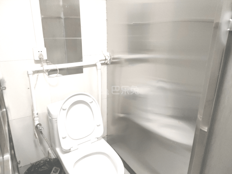 贵仁绿苑9176753卫生间图16