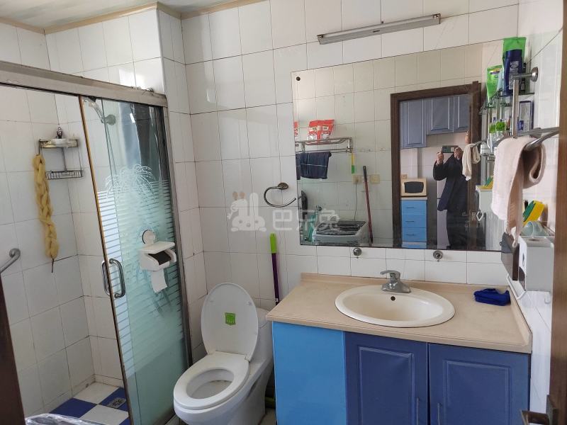 华浜新村（长江路366弄）9184796卫生间图12