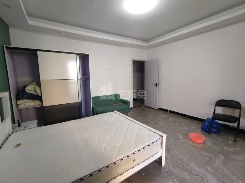 柏丽华庭9206997卧室图2