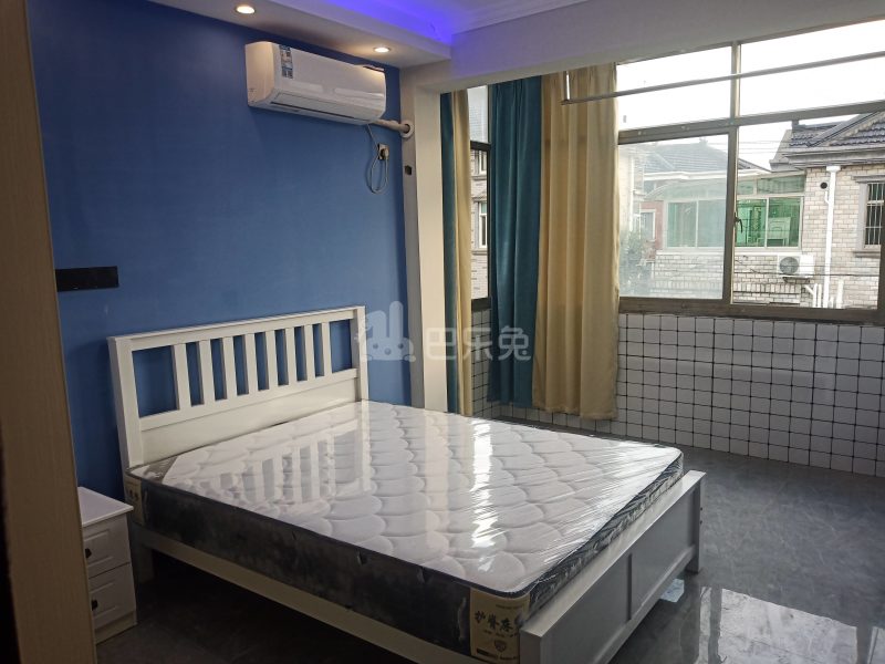 方夏中心村9218360卧室图0