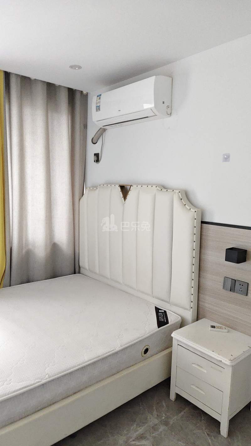 新北花苑9255933卧室图3