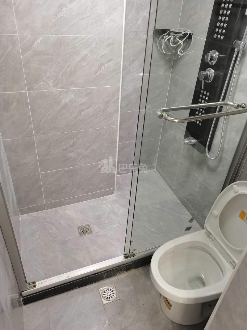 龙科公寓9265662卫生间图7